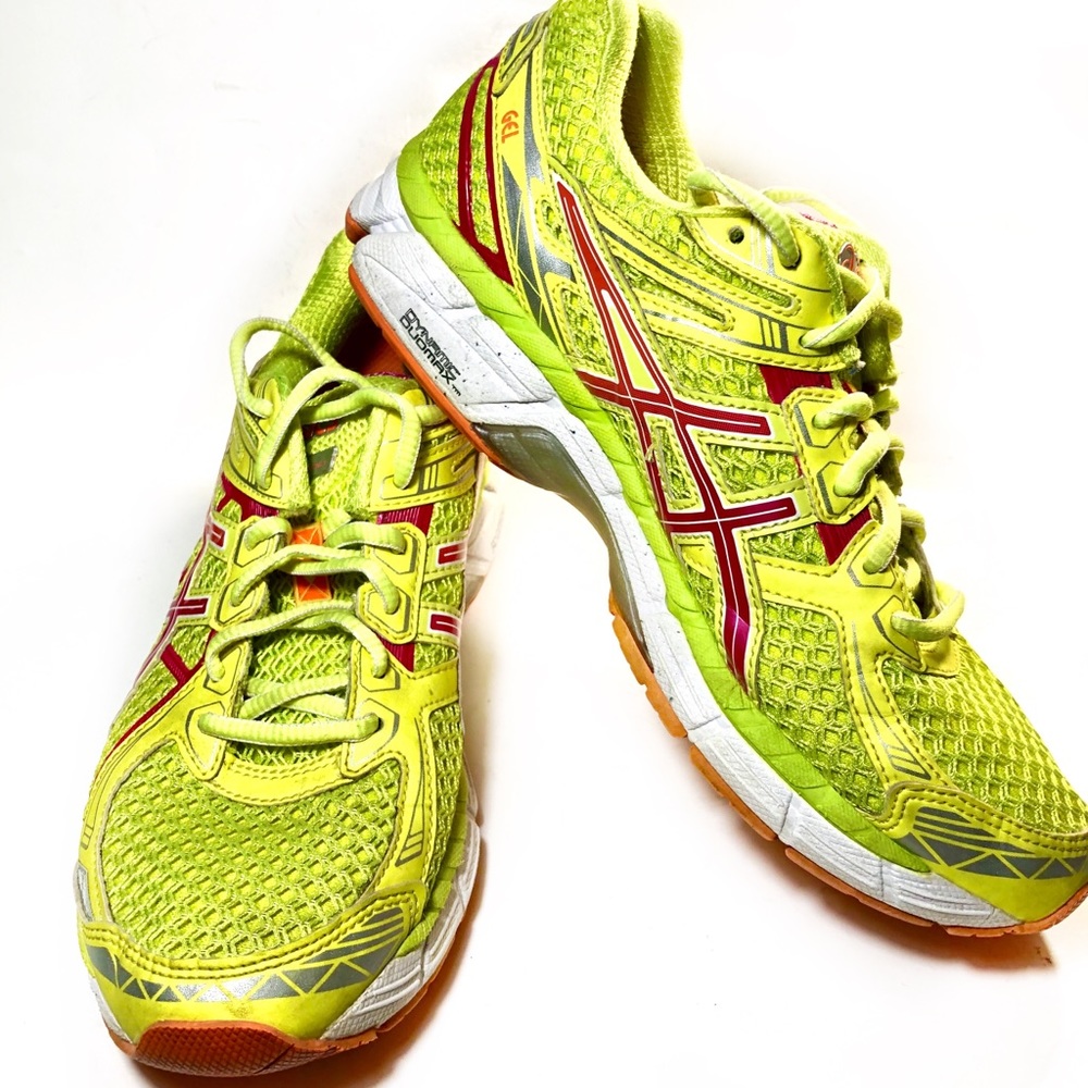 ASICS Women’s GT 2000-2 Athletic Running Shoes